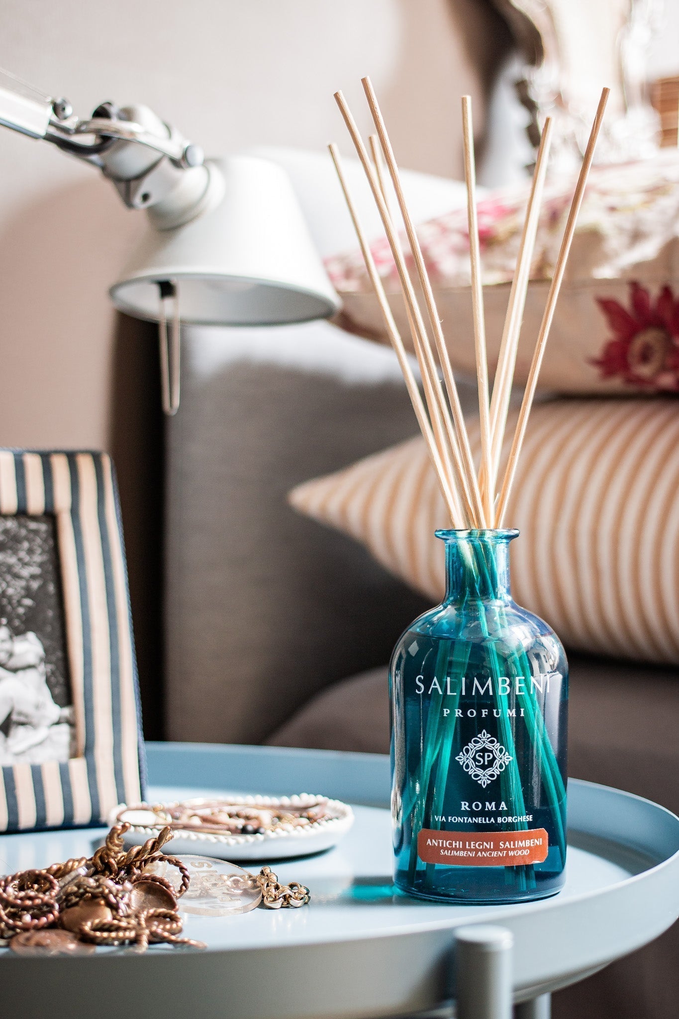 N° 213 - Si può arredare una casa anche con il profumo?