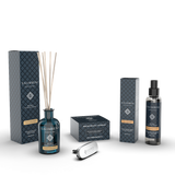 Diffusore a Bastoncini 250ml + Profumatore auto + Profumo Spray per Ambienti 150ml (Fragranza a Scelta)